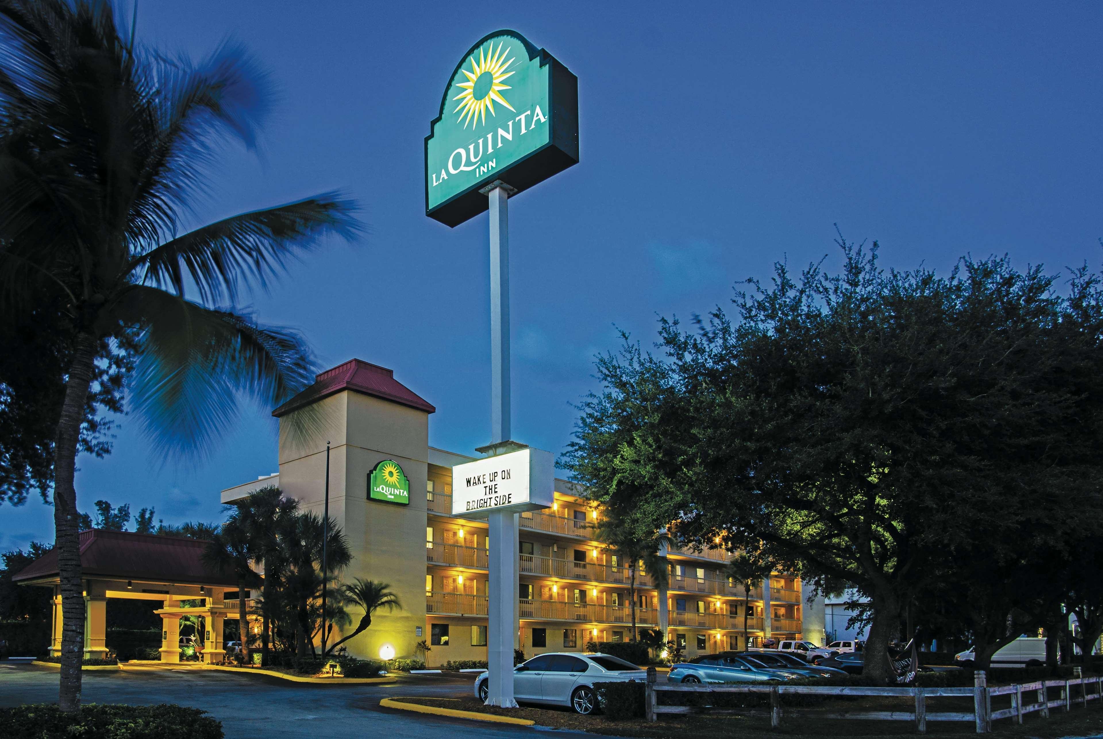 La Quinta Inn By Wyndham West Palm Beach - Florida Turnpike Century Village (West Palm Beach, Palm Beach County) Exterior foto