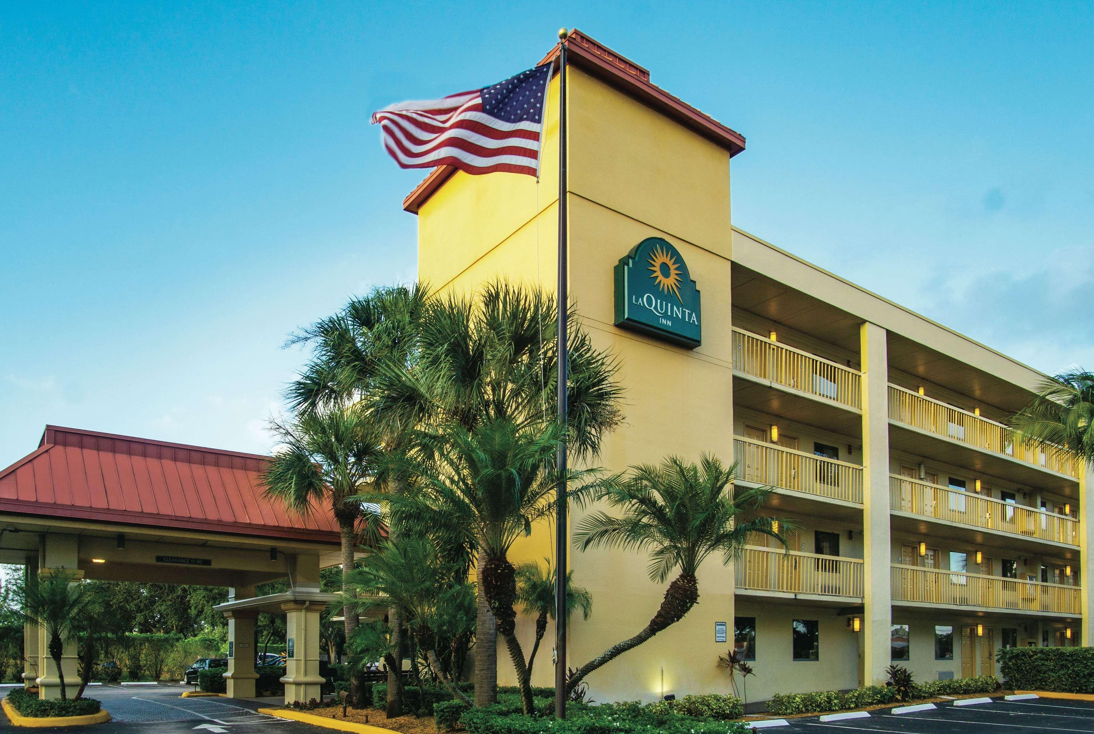 La Quinta Inn By Wyndham West Palm Beach - Florida Turnpike Century Village (West Palm Beach, Palm Beach County) Exterior foto