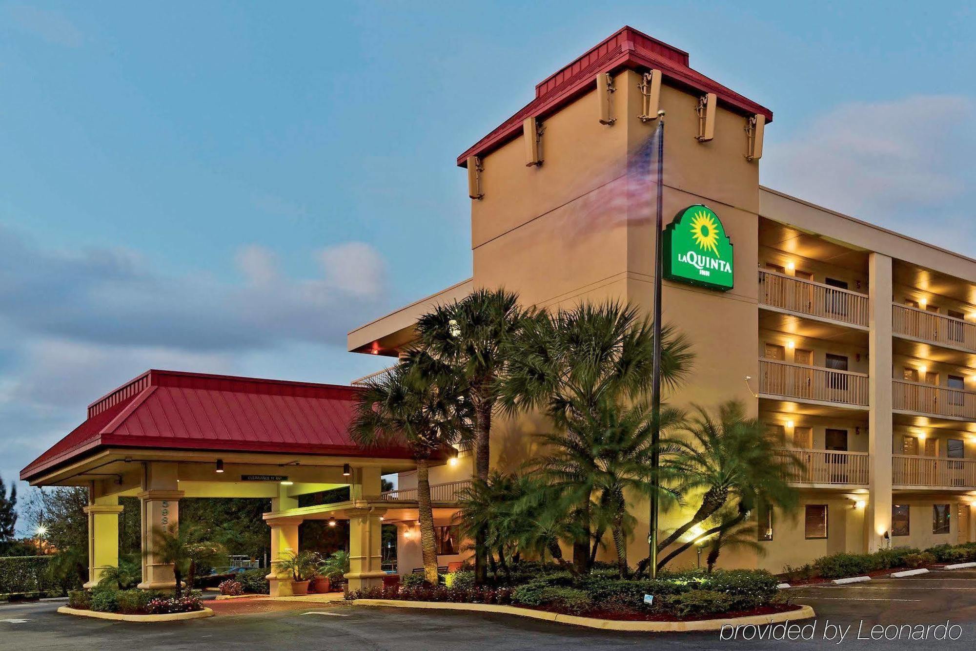 La Quinta Inn By Wyndham West Palm Beach - Florida Turnpike Century Village (West Palm Beach, Palm Beach County) Exterior foto